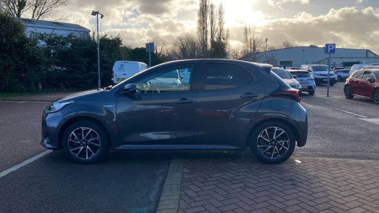 Toyota Yaris 1.5 Hybrid Design 5dr CVT Hybrid Hatchback